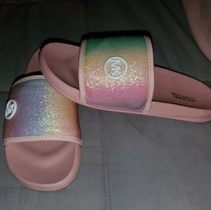 MK Pastel gradient slides